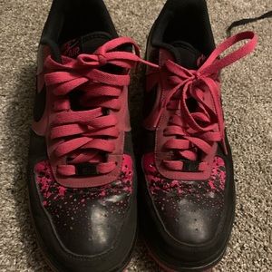 Nike Air Force 1 low pink splatter shoes size 9